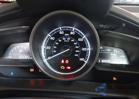 2019 Toyota Yaris Le z USA, uszkodzony, nr VIN 3MYDLBYV4KY519888